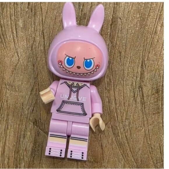 LABUBU minifigure Labubu Lego Compatible Labubu Doll The Monsters Minifigure - Picture 1 of 1